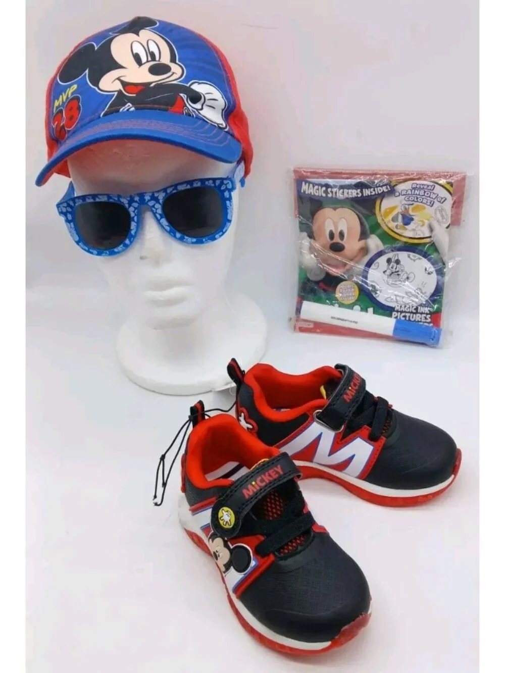 Disney Mickey Mouse  Shoes Light Up Sneakers Boys Size 7 Hat Fun Glasses Book